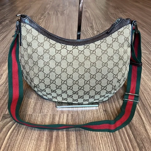 Gucci Beige and Brown Crossbody Bag with Red and Green Strap - Picture 5 of 16